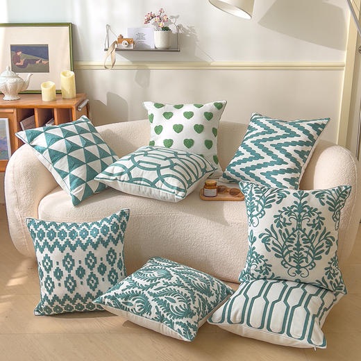 【品牌直发】加倍生活 全棉抱枕纯色几何系列 软糯吸湿透气 毛巾绣工艺 可拆洗 商品图4