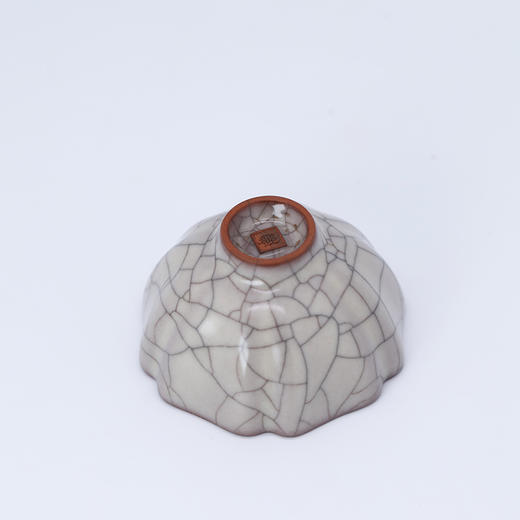 问鼎哥窑慕古款葵盏杯 商品图2