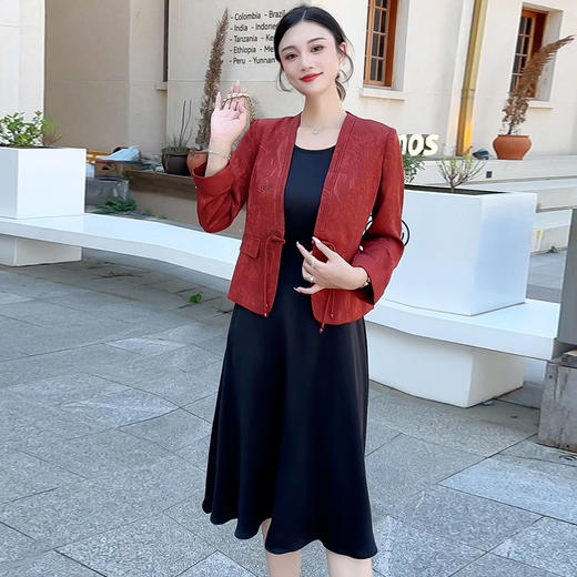 QYM 7705-Y时尚连衣裙两件套无袖连衣裙+国风外套 商品图0