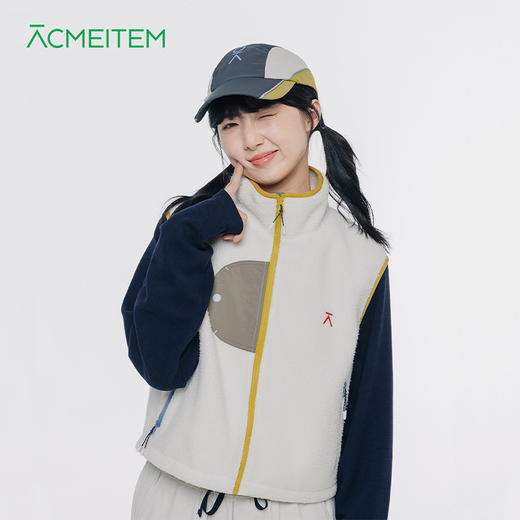【品牌特惠】ACMEITEM爱棵米-女士抓绒立领马甲GAG2090109E 商品图0