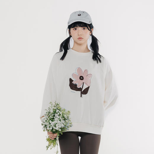 【品牌特惠】ACMEITEM爱棵米-女士圆领印花卫衣GAG2310141E 商品图1