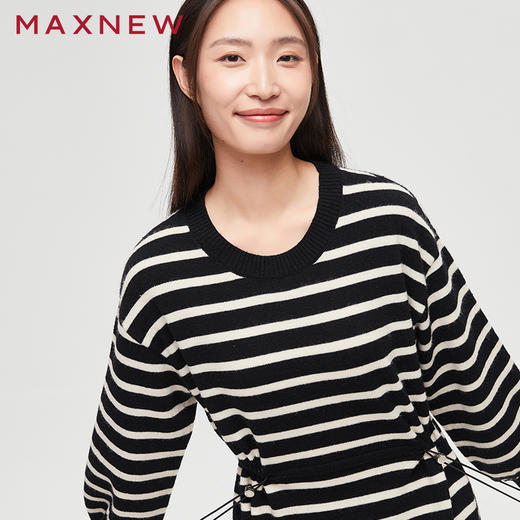 【门店同款】马恩MAXNEW女装连衣裙秋冬条纹连衣短裙圆领松紧腰内 商品图1