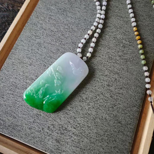 特色椿带彩翡翠牌—鹣鲽情深 商品图5