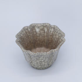 问鼎哥窑慕古款沧澜杯