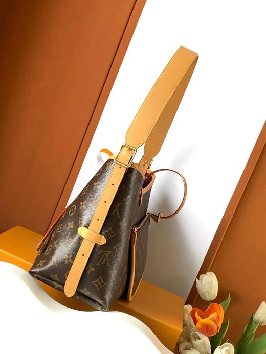 D082258女包2025老花字母托特包时尚百搭单肩大包购物袋 商品图3