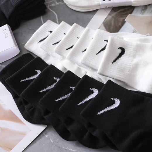 耐克正品授权NIKE袜子基础款运动袜【3双装】（短袜/中筒袜/长筒袜可选） 商品图14