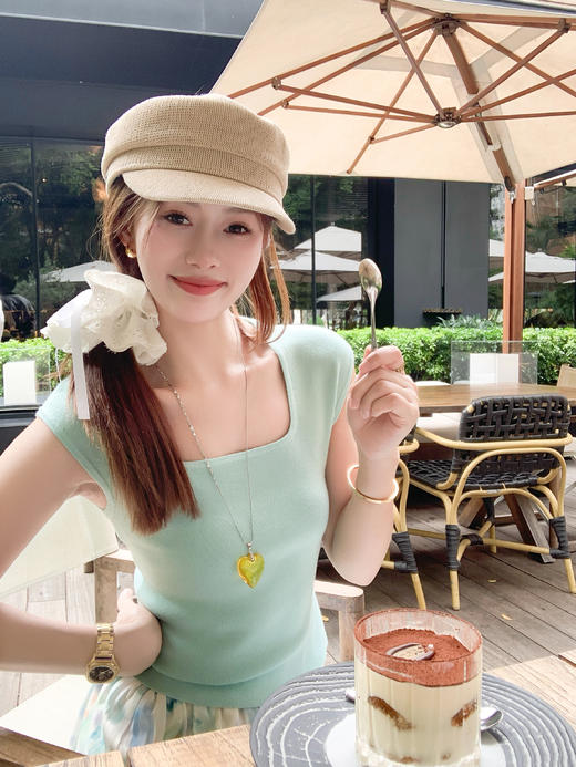 <曾小咸推荐>现货秒杀！最后一波 ！！2色气质方领修身小飞袖T恤 日常99.99 立减50 秒杀49.99！ 商品图4