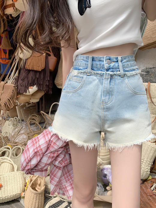 【129元任选2件】现货！渐变牛仔短裤 商品图5