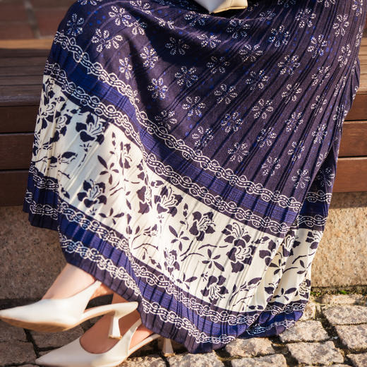 【林栖设计小店】（现货）美丽诺绵羊毛提花毛织半身裙褶皱复古2025秋冬新款长裙女1954027 商品图3