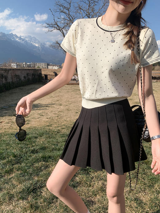 【129元任选2件】现货！2色针织波点短袖 商品图9