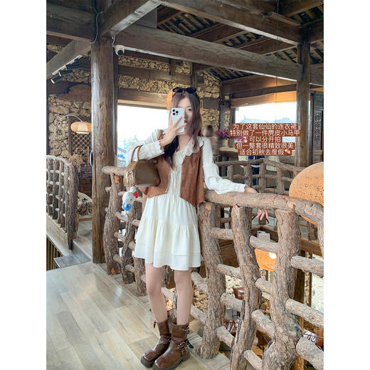 <曾小咸推荐>现货秒杀！微信超特价！花边领连衣裙 日常269.99 立减140 秒杀129.99！ 商品图1