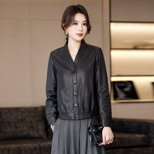 TC 23C55真皮短款绵羊皮时尚气质机车皮夹克外套 商品图1