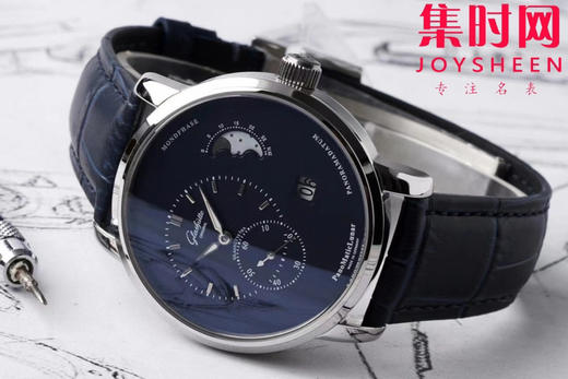 AI格拉苏蒂 原创偏心系列 有“德味儿”的腕表 原创90偏心大日历月相 男士腕表 商品图0