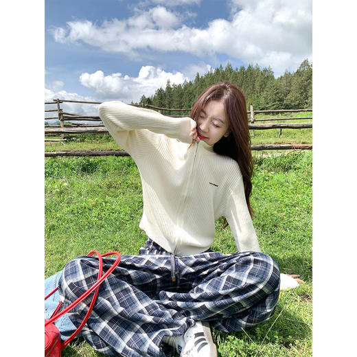 【149元任选2件】现货！条纹针织开衫 商品图3