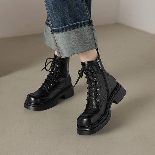 阿么手工女鞋冬季短筒漆皮靴子2025新款系带百搭马丁靴女厚底4CM 商品图2