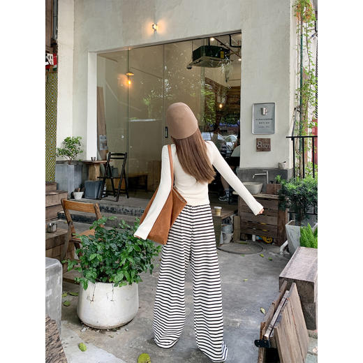 【129元任选2件】现货！韩版百搭抽绳条纹阔腿休闲裤 商品图4