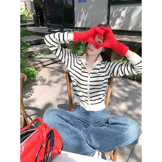 【149元任选2件】现货！条纹针织开衫 商品图1