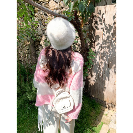 <曾小咸推荐>2.23现货秒杀 ！微信超特价！韩系撞色V领毛针织衫 日常159.99 立减80 秒杀79.99！！ 商品图4