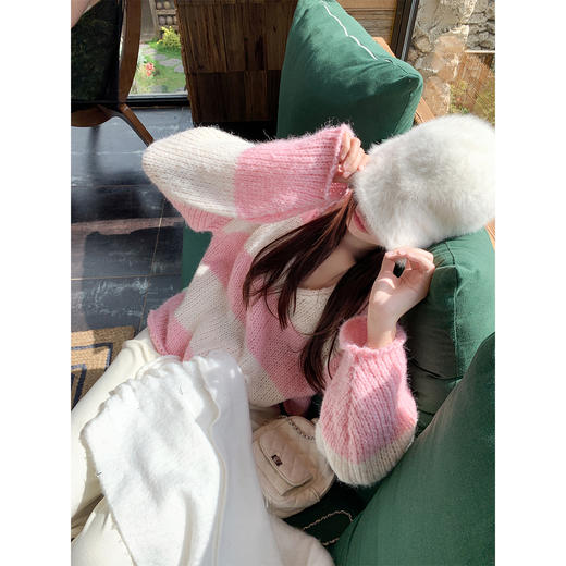 <曾小咸推荐>2.23现货秒杀 ！微信超特价！韩系撞色V领毛针织衫 日常159.99 立减80 秒杀79.99！！ 商品图1