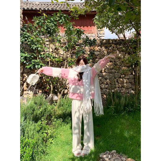 <曾小咸推荐>2.23现货秒杀 ！微信超特价！韩系撞色V领毛针织衫 日常159.99 立减80 秒杀79.99！！ 商品图3