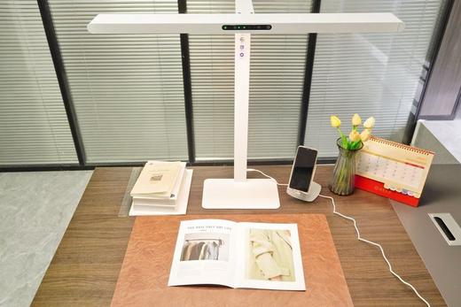 【开学季 眼科专家推荐3.9发货】目瞳桌面大路灯（56颗大灯珠） 商品图2