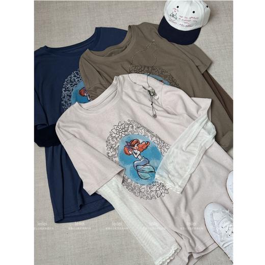 25AW上新【现货折上95折】 蕾蕾同款【美人鱼T！】假两件宽松胸前美人鱼图案T恤上衣 商品图3