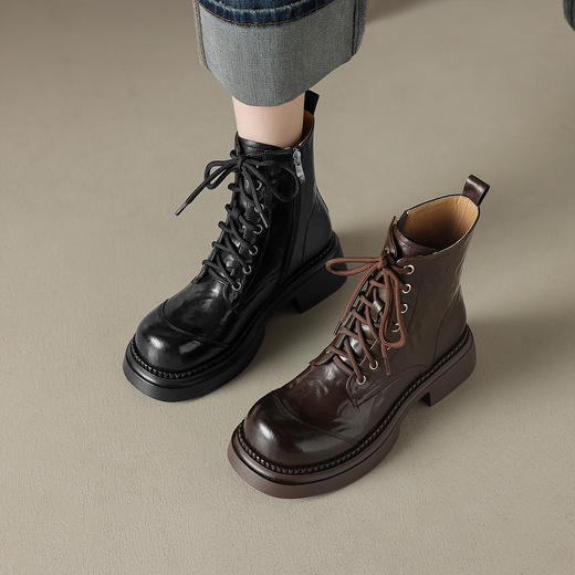 阿么手工女鞋冬季短筒漆皮靴子2025新款系带百搭马丁靴女厚底4CM 商品图1