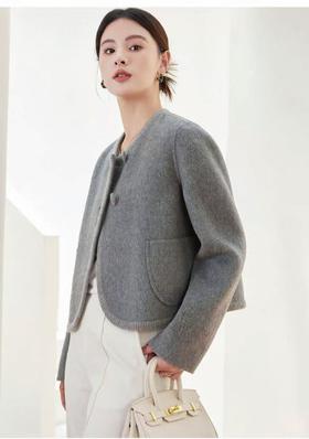 【高端系列】手工定制3100款驼绒➕桑蚕丝➕羊毛针织包边圆领小香风短款双面尼外套-喜出