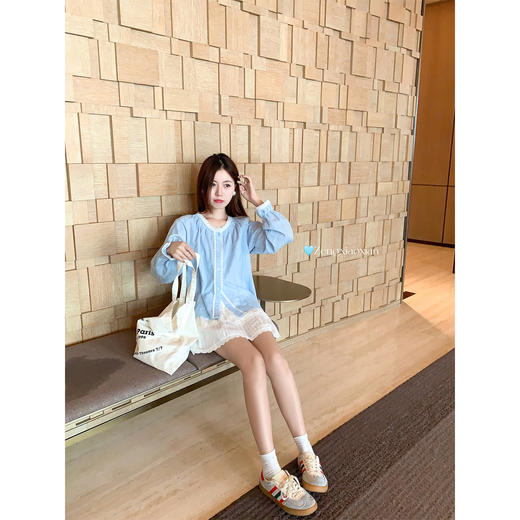 <曾小咸推荐>现货秒杀 ！微信超特价！蕾丝花边拼接衬衫日常169.99 立减90 秒杀79.99！！ 商品图1