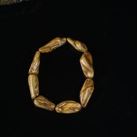 BC.DF5-8.22-7  柬埔寨沉水(随行) ,11.68g