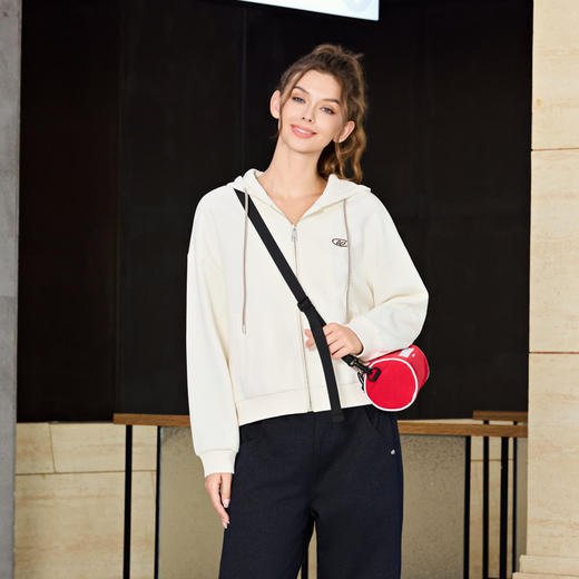 半身缘女装 春季潮流宽松精致刺绣拉链连帽卫衣261113P08040027 商品图1