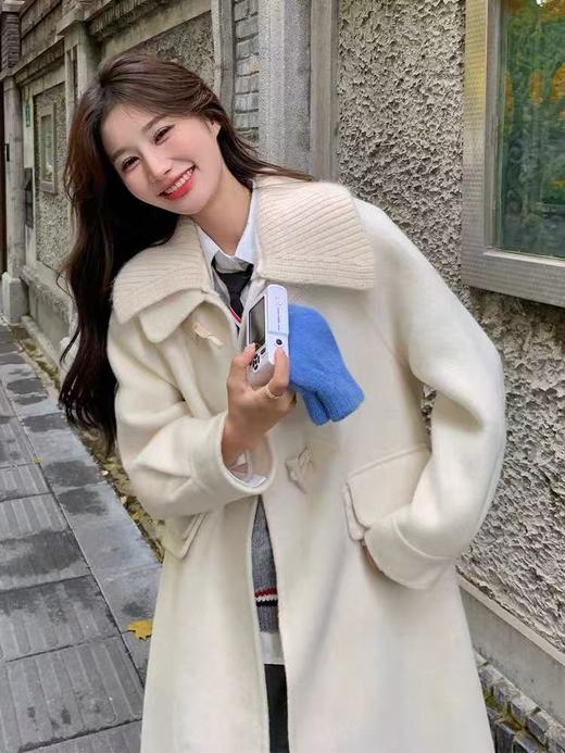 【高端系列】手工定制2321款70%绵羊毛可拆卸针织领牛角扣双面尼外套-喜出 商品图0