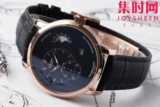 AI格拉苏蒂 原创偏心系列 有“德味儿”的腕表 原创90偏心大日历月相 男士腕表 商品图0