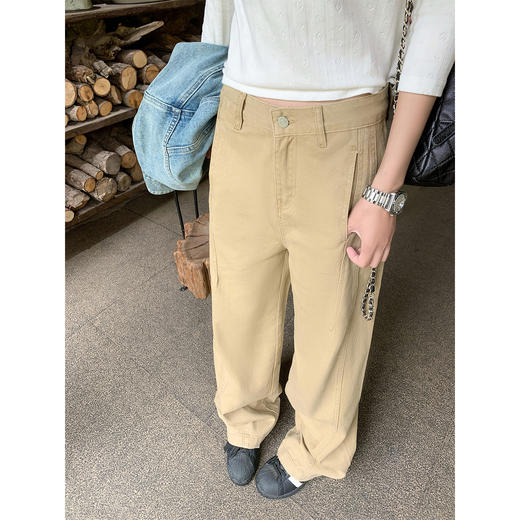 【169元任选2件】最后一波现货！卡其色设计感复古直筒牛仔裤 商品图0