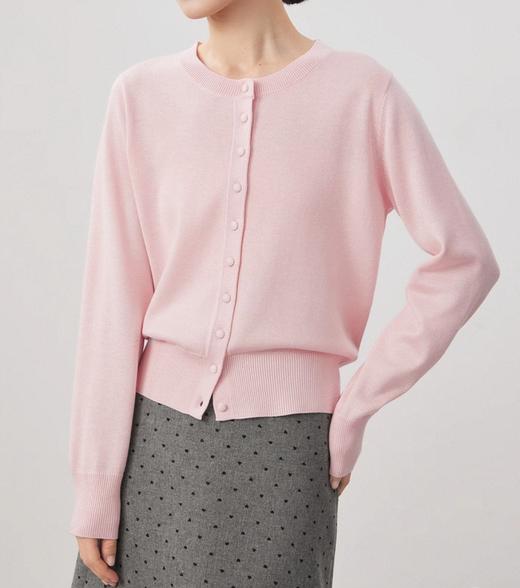 进口羊毛巴素兰不起球精致细闪亮丝羊毛开衫 商品图1