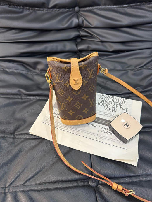 LV 老花 薯条 mini 斜挎包 商品图0