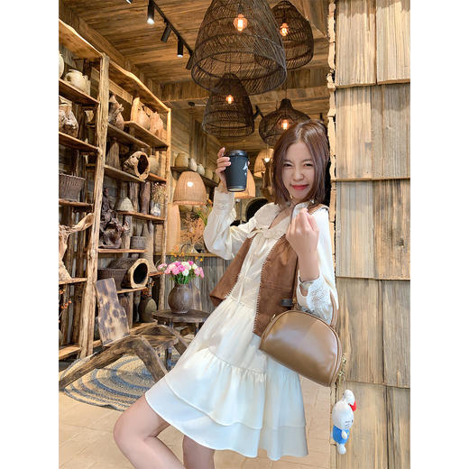 <曾小咸推荐>现货秒杀！微信超特价！花边领连衣裙 日常269.99 立减140 秒杀129.99！ 商品图2