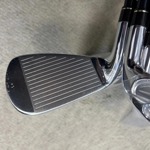 高尔夫马基高 碳素  男士铁杆组5-6-7-8-9-P  6支 商品图3