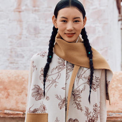 羊绒双面呢“格桑花”围巾  SJF97P790N 商品图1