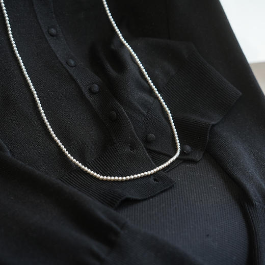 进口羊毛巴素兰不起球精致细闪亮丝羊毛开衫 商品图6