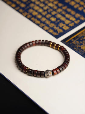 小叶紫檀锤纹珠直切手串