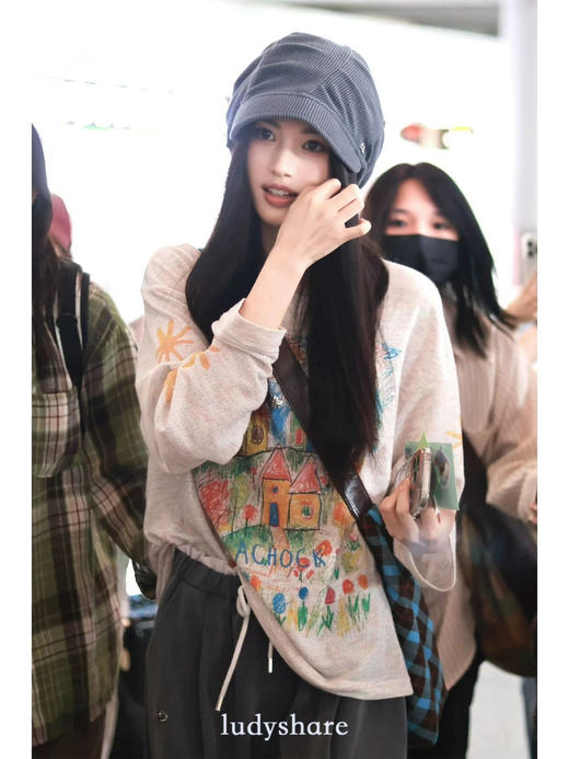 韩定手绘涂鸦衫特殊纱线透气随身T恤 商品图0