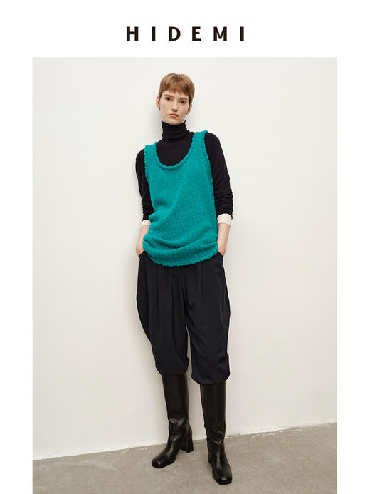 HIDEMI 进口花式粗纺绵羊毛混纺纱线肌理感u型领中长款遮臀手工车线撞色马甲背心 商品图3