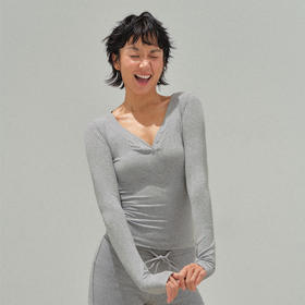 Ariseism 美式复古v领有纽扣长袖t恤女秋季新款修身上衣