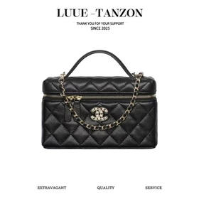 香奈儿25P春夏 爱心钻扣盒子 黑色 （LZ）