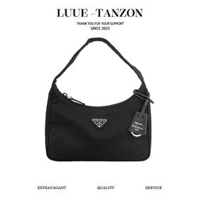 普拉达 Re-Edition 2005 经典金/银扣三角标hobo腋下包（LZ）