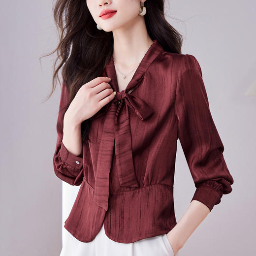 KQL369H9808轻奢高端醋酸条纹收腰蝴蝶结设计感衬衫2025秋季新款长袖上衣 商品图1