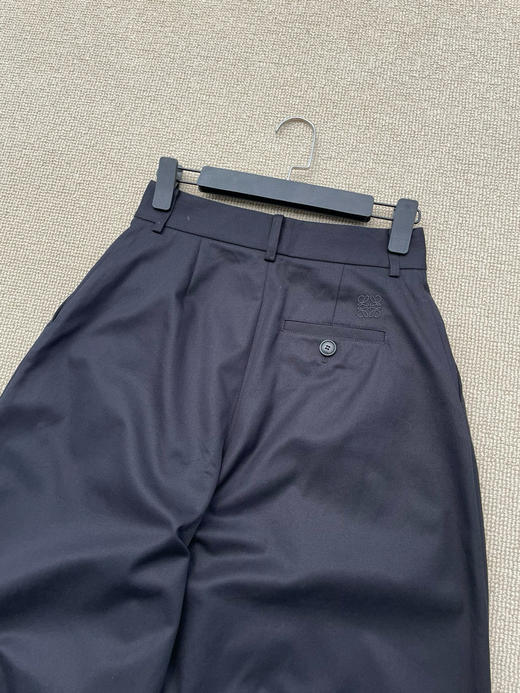 825-3 排他性独家圆正 设计感 lew帅酷黑色丝棉 高腰弯刀长裤 我穿38码 商品图13