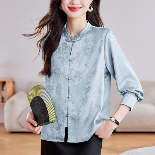 KQL369H9803中式缎面提花衬衫女2025秋季新款国风盘扣衬衫女立领上衣 商品图2