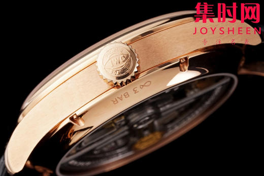 AZ万国葡萄牙系列年历腕表 葡七万年历 男士腕表 集时分针、日期、星期、月份和动显于一身。 商品图7